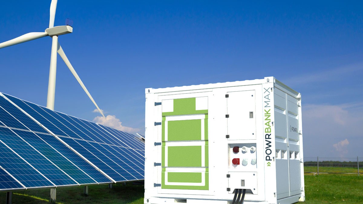 POWRBANK MAX in Hybrid Energy System (solar panels and wind turbines)